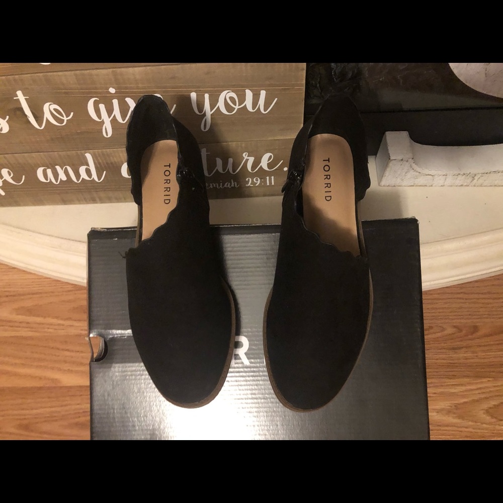BNIB Torrid Booties 7.5W